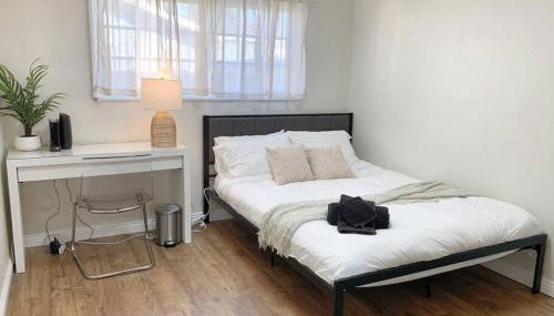 Hot Tub . Near Freeway . Quick 2 Theme Parks/Beach - Foto 5