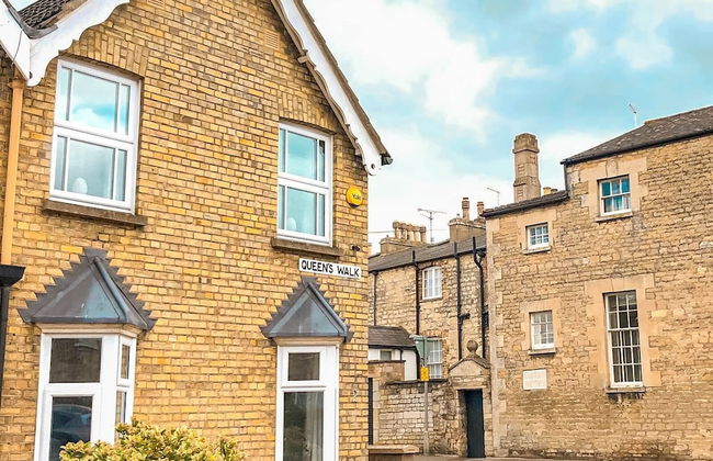 Central Stamford Townhouse - Foto 1