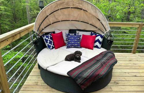 Romantic Cabin, Hot Tub, Lake Access, OutdoorLiving! - Foto 48