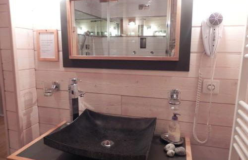 chalet besse en chandese - Photo 16