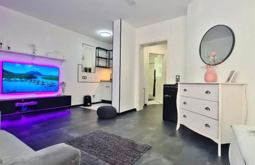 Modernes und gemütliches Studio in Karlsruhes Zentrum - APOLONIAliving - Foto 3