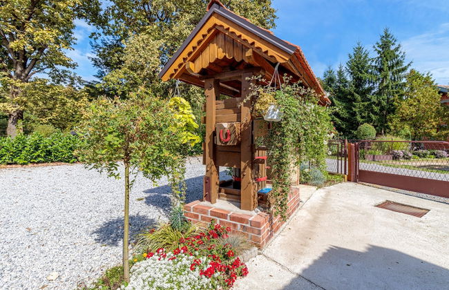 Pool House Klara With Sauna - Photo 40