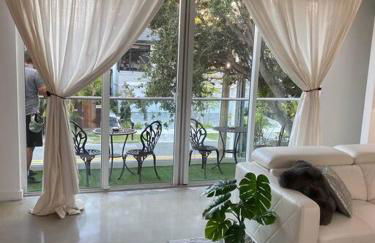 Luxury Mansion, Game Room, Pool, Rooftop, Skyline, Walk to Las Olas - Foto 15