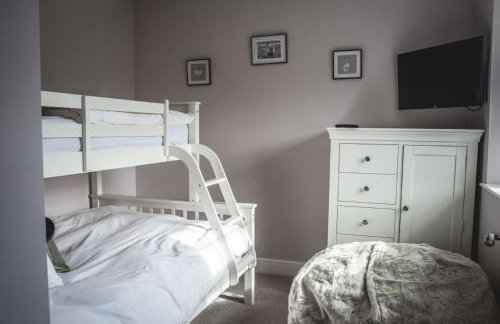 The Saddle Room - Photo 55