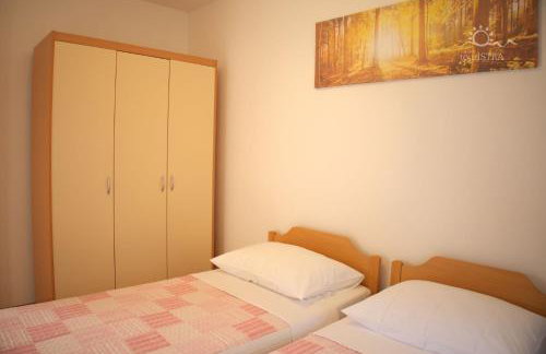 Apartments Begovic - Photo 11