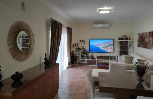 EfisHouse - Photo 48