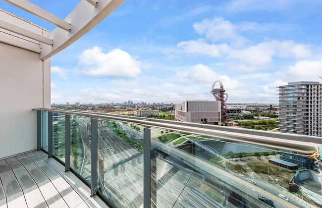 Penthouse 2-bed Apartment in The Heart Of E15 - Foto 33