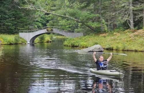 Balsam Fir Mirror House at FarAway Pond - Foto 15