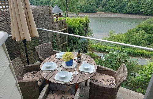 Cosy Home on the Waterfront Private Parking - Foto 29