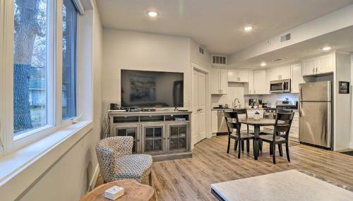 Centrally Located Traverse City Condo 1 Mi to Bay - Foto 5