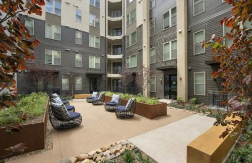 Luxury 2BD 2BTH Unit in Addison - Foto 19