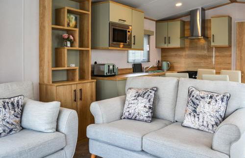 Wilberfoss Holiday Park - Haven Lodge - Photo 3