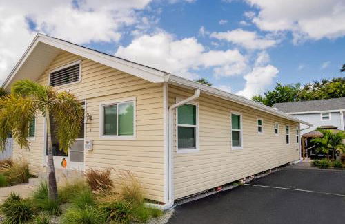 Cozy Coastal Cottage Whole House Sleeps 10 - Foto 10