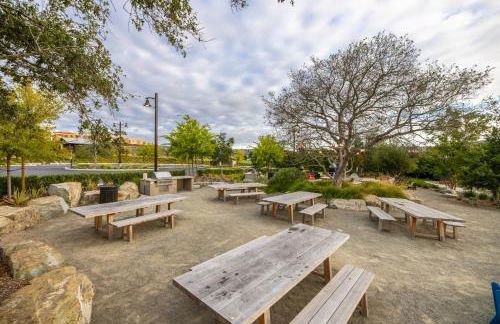 #Marbella Lane - Elegant 5BR Home Rancho Mission - Photo 73