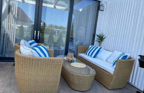 Domek z jacuzzi Summer House Dziwnówek Wrzosowo - Foto 40