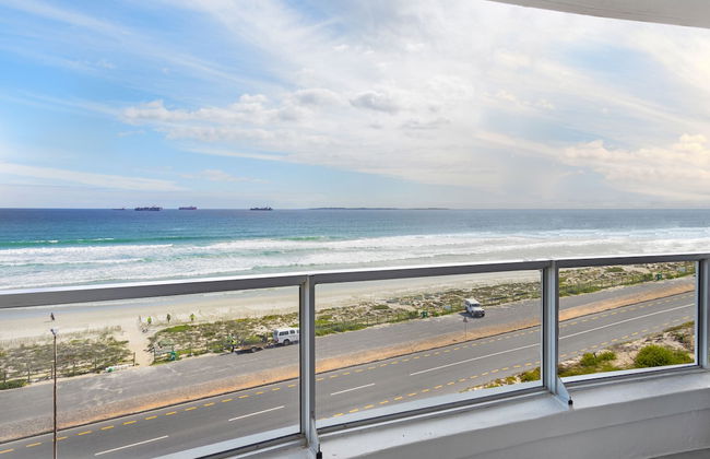 Sunset Boulevard 32 - Photo 17