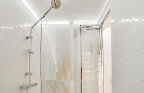 Duplex with Private Garage by PriorityVillas - Photo 27