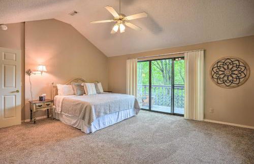 Beaver Lake Retreat with Deck and Private Hot Tub - Foto 20