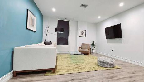 Walk to Everything From The Lofts Suite 306 - Foto 3