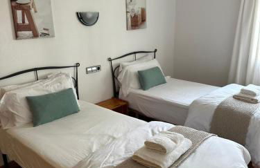 Villa Montserrat 1, Terrace & Pool - Foto 22