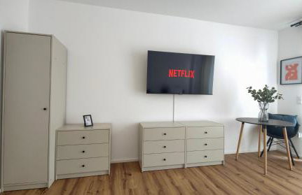 Hygge Home - mit Garten und Stellplatz für Feriengäste-, Monteure / Netflix / 10 min. zur Sinsheim Therme und zur Autobahn - Photo 24