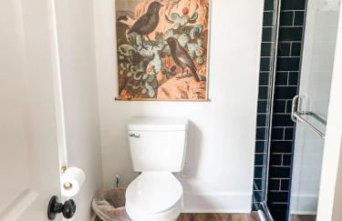 New Studio Apt w KING Bed 1mi to Columbias Sq - Foto 2