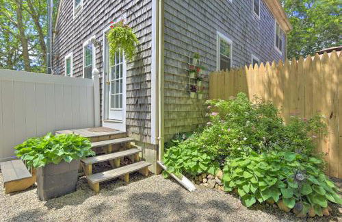 5 Mi to Beach Cape Cod Getaway with Grill - Foto 20