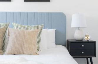 Modern 2BR Condo with King Bed & Balcony near LA - Foto 2