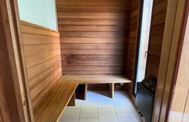 Grand gîte sauna et bain bouillonnant 15 pers - Foto 15