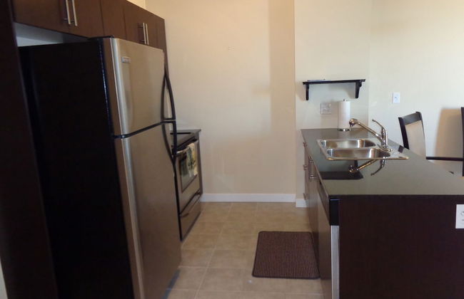 Regal Suites - Riverfront - Photo 5