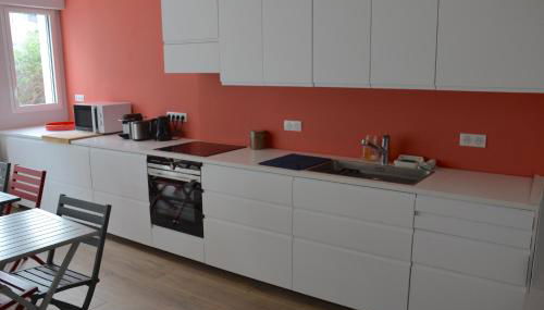 KERJACNINE, à 300 m du port, maison 7 couchages avec grand jardin - Foto 5