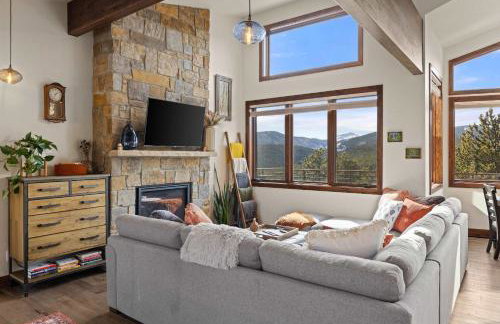 Ridge View Retreat - Panoramic Views and Hot Tub - Foto 11