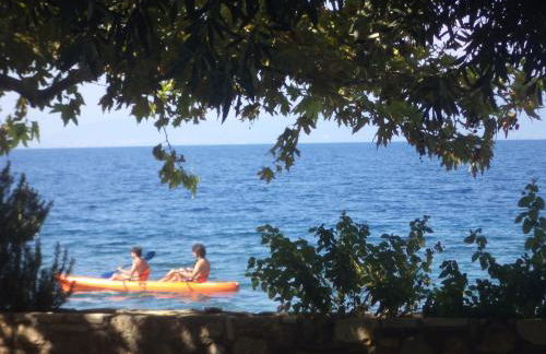 Mangata Seaside Hotel - Photo 27