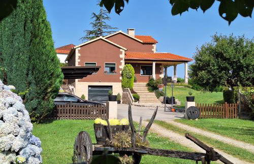 Chalet Rural Toñita 400 m playa piscina barbacoa chimenea - Foto 7