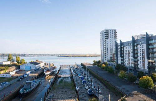 1BR - Stunning 5th-Flr Views - Sleeps 4 - Parking - Foto 23