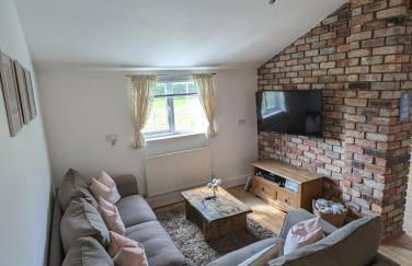 The Stables at Wits End, Hartford - Photo 20