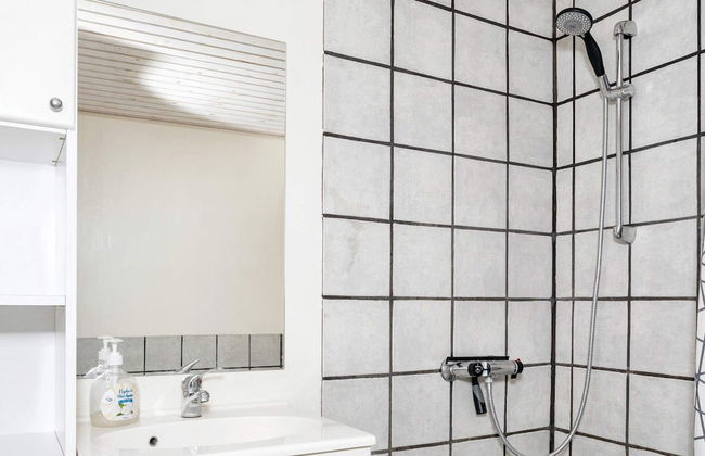 6 Person Holiday Home in Nibe - Foto 10