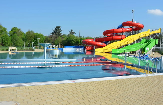 House With the Pool and Fenced Garden, Great View at Trosky Castle - Photo 31