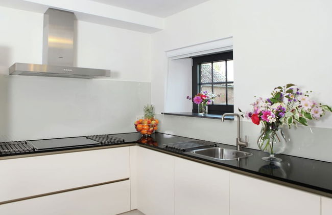 Holiday Home in Epen With Garden & BBQ - Photo 2