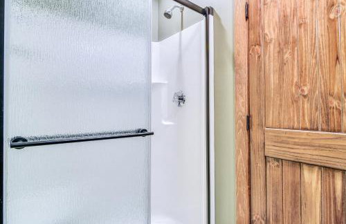 Maine Home with Hot Tub and Snowmobile Trail Access! - Foto 25