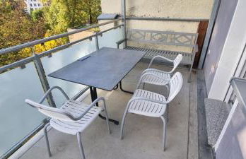 3Raumwohnung mit Balkon in Leipzig Nord BMW, Amazon, Messe & Porsche - Foto 6