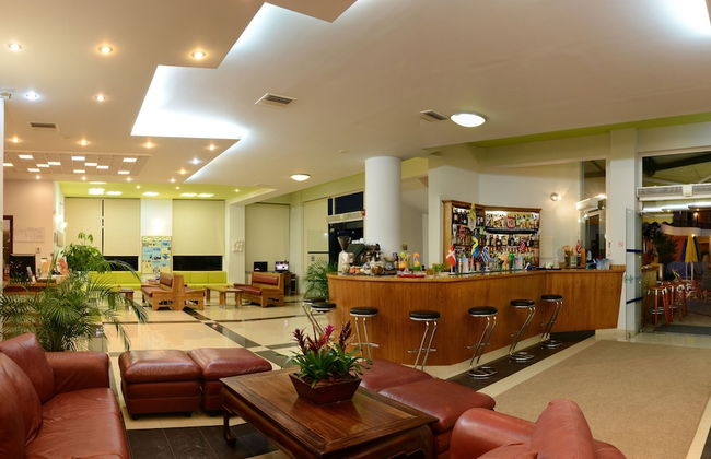 Pegasus Hotel - Foto 3