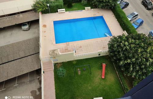 Amplio apartamento con piscina y a 50m del mar - Foto 10