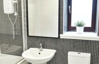 Spacious 2 Bed Apartment Near Glasgow Airport - Foto 20