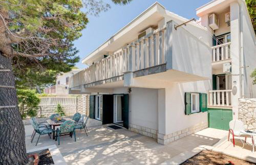 Above The Sea - Foto 1