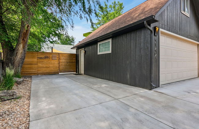 Chic Luxury Retreat in Old Town Walk Everywhere! - Foto 33