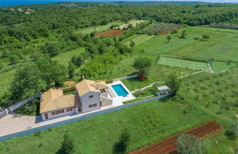 Villa Campi for 10 persons near Pula with large garden, private golf and tennis court, kids playground & wellness area - Foto 12