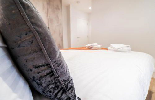 The Wycombe Pad - 2BR Ground Floor Apt with A Private Entrance & Free Secure Underground Parking - Foto 34