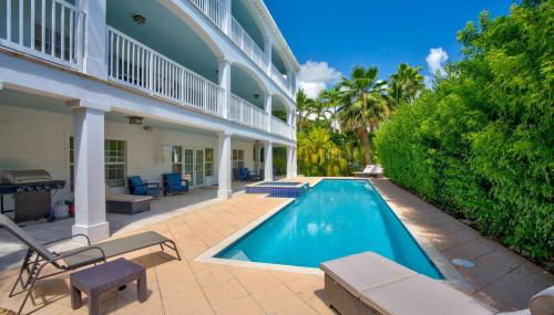 Oceanside Manor- Expansive Waterfront Pool Home, 30' Dock - Foto 2