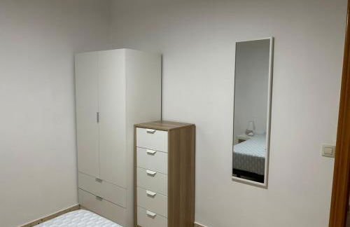 VUT EL PARQUE II - Parking gratuito cercano - Foto 16